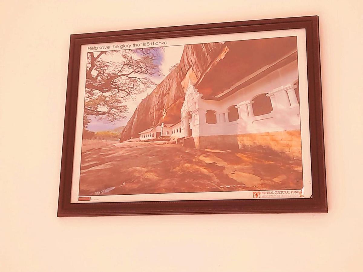 Heritage Rangiri Villa Dambulla Exterior photo